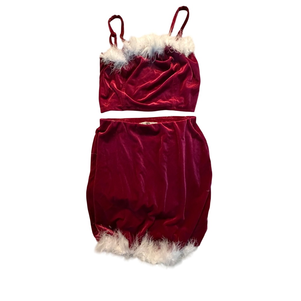 Wallflower Red Velvet Faux Fur Trim 2‎ Piece Set Cami Top Mini Skirt Medium